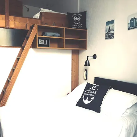 Le Galet Bleu Hotel 2*